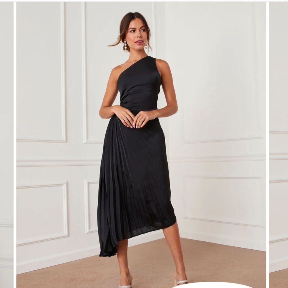 NEW - Never worn - Black size S Coda Satin Side Pleated Cutout Midi Dress